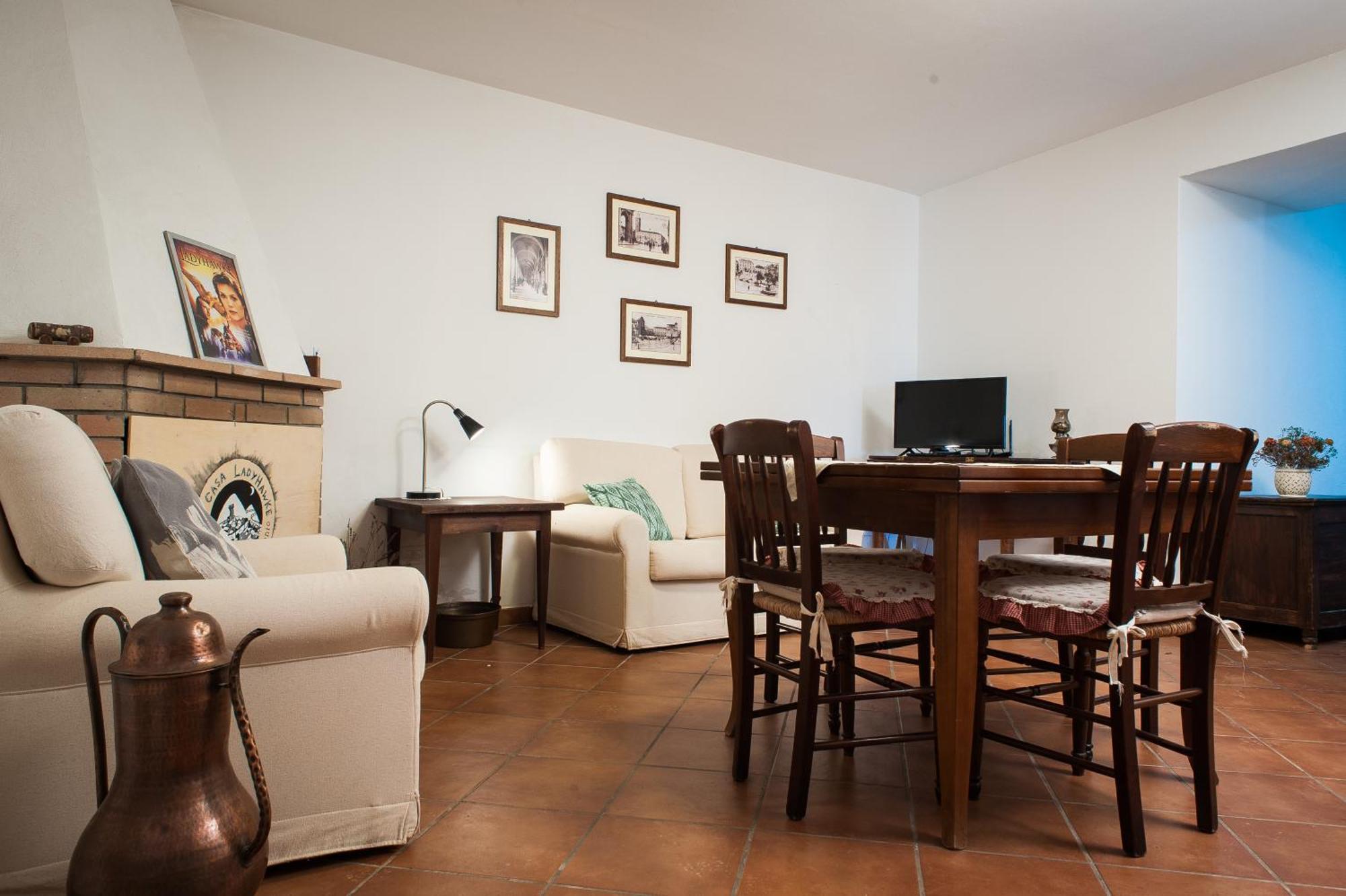 Apartamento Casa Ladyhawke Santo Stefano Di Sessanio Exterior foto
